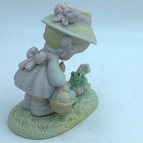 1990 Precious Moments “Hoppy Easter, Friend” Figurine - Picture 3 of 10